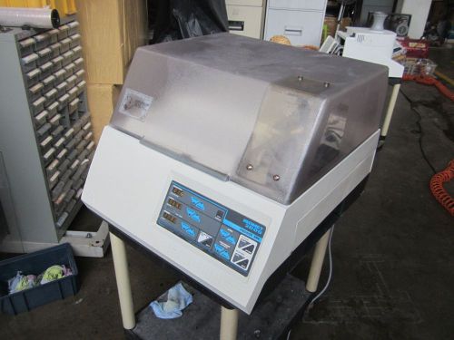 Buehler isomet 2000 - precision saw for sale