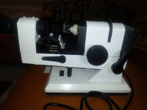 OPTICAL/OPHTHALMOLOGY -  CE WELL FULL Lensmeter-- NJC-4