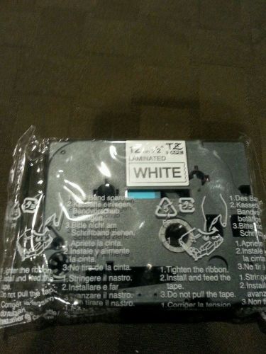 1xCompatible Label Tape TZ231  12mm x 1/2&#034; P Touch Laminated Black On White