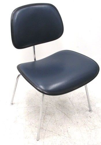 Lot of (5) vintage herman miller dcm chairs (navy vinyl) for home or office for sale