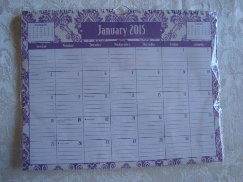 NEW  PURPLE 2015 HANGING 8 1/2 &#034; x 11&#034; WALL DESK MONTH AT A CALENDAR GLANCE  c