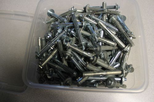 1/4&#034; x 2-1/2&#034; long expanding sleeve anchors - 184 pcs. brand new for sale