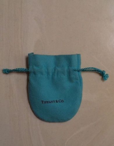 TIFFANY &amp; CO. DRAW STRING JEWELRY POUCH FOR NECKLACE, BRACELET, EARRINGS G.AUTH
