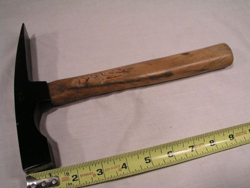 Stanley masons brick hammer 32 oz 11 inches long. for sale