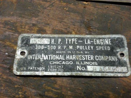 International LA Engine Name Tag