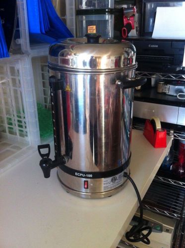 Winco 100 Cup Coffee Urn good for parties,  weddings, swap meets