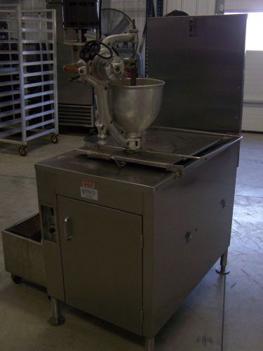 Avalon adf26-g gas donut fryer with filter and donut dispenser for sale