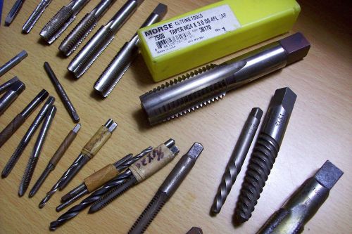 Machinist Tools Lot of Taps and Screw Extractors