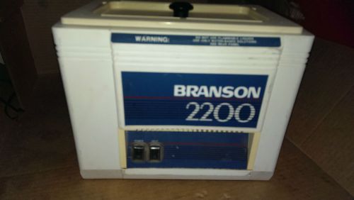Branson 2200 Ultrasonic water bath cleaner