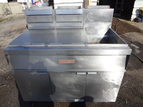 Vulcan 3 bay / bank fryer with filter system, 3gr45mfnatural gas,great shape#142 for sale