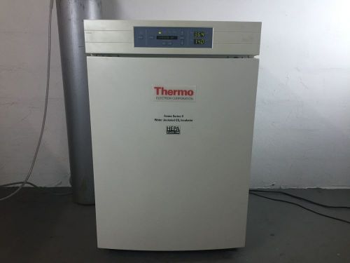 Thermo forma 3110 co2 water jacketed incubator calibrated with warranty for sale