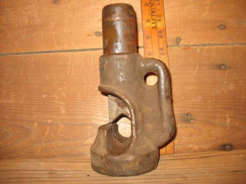 Vintage heavy duty cable cutter with 3/4&#034; cable capacity cast iron farm tool for sale