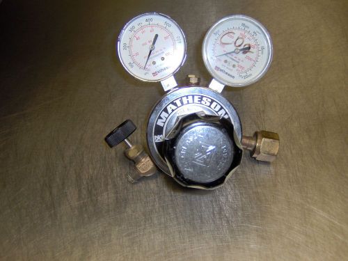 Matheson Model 8-320 Pressure Regulator Dual Gauges
