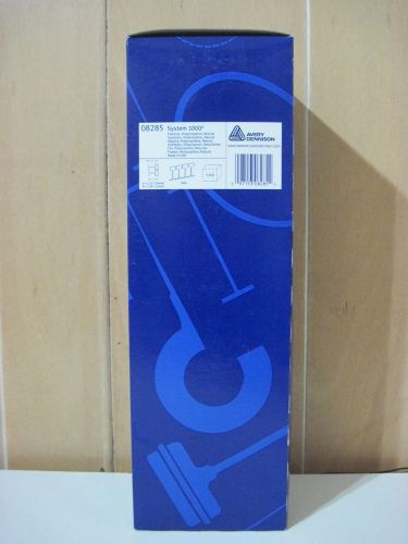 New in Box Avery Dennison System 1000 2.33&#034; 5,000 Fasteners Tags Barbs 08285