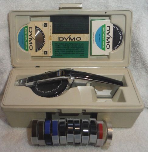 Vintage Dymo 1550 Deluxe Tapewriter Kit w Case 12 Color Tapes 3 Embossing Wheels