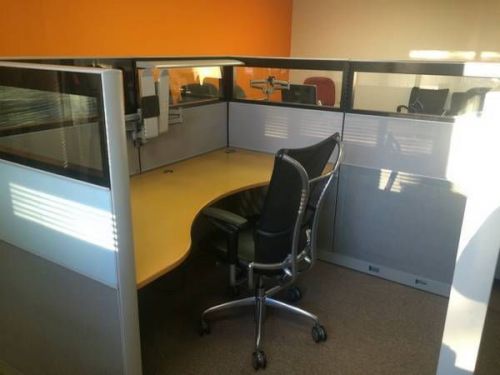 STEELCASE CUBICLES MODEL &#034;ANSWER&#034; EXCELLENT CONDITIONS