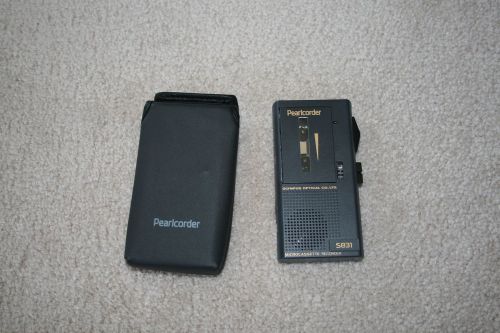 Olympus Pearcorder S831 Micro Cassette Recorder with case