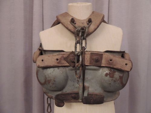 STEAM PUNK BULL BLINDERS ON ADJUSTABLE HEIGHT FORM MOLD
