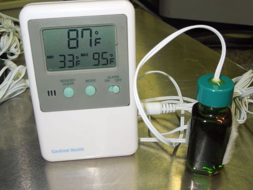 Traceable t-2960-4 digital thermometer refrigerator/freezer laboratory for sale