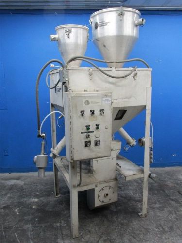 Pacific engineering co 2 compartment auger plastic granule blender hopper mixer for sale