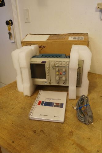 Tektronix TDS-2002C Two Channel Digital Storage Oscilloscope W/ Original box