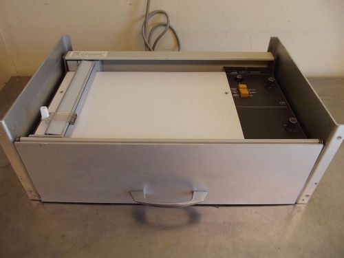 HP 7010B Precision Scientific X-Y Chart Recorder-Powers Up-X &amp; Y Axis&#039; Work-m681