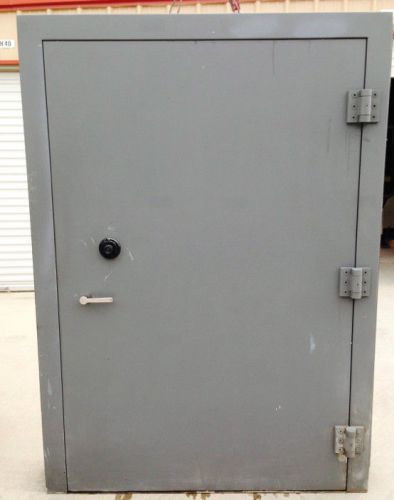 DEA STYLE VAULT DOOR W/ DAY GATE, OVERLY - AR 5 - CLEAR OPENING 48&#034;X78&#034;X 8&#034; USED