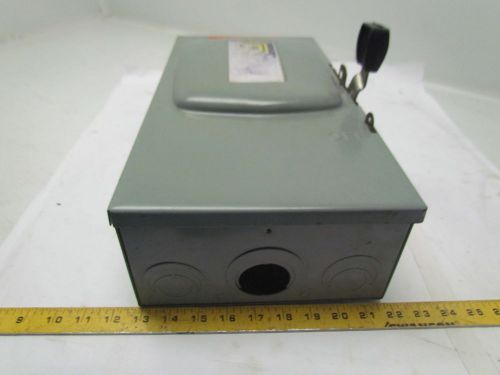 Square D D-323N Safety Switch 100A 240V 3 P Fused S-E1