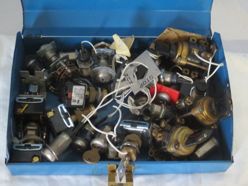 LOT of 16 Electric Key Switches, 2 wafer, 3 Rotary, 5 Barrel Switches all Used