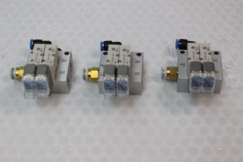 3830 Lot of 3  SMC SYJ3143-5LZD Solenoid Valves