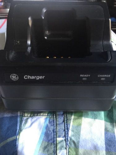 Universal Desk Charger BML1615/506  R2A
