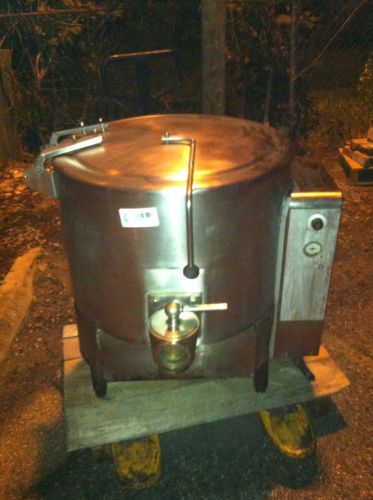VULCAN self-contained steam kettle - SEND BEST OFFER