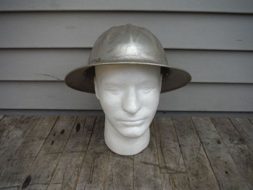 VINTAGE WILSON PRODUCTS ALUMINUM HARD HAT HELMET NOS WITH TAG OXIDIZED COOL LOOK