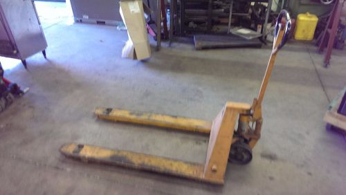 Yale pallet jack  5000 lbs 2.5 tons for sale