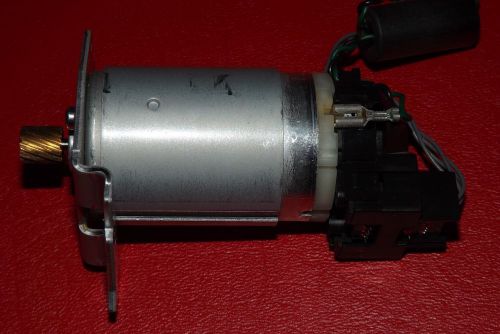 HP DesignJet 500 C7769B Part: Paper-Axis Motor Assembly C7769-60152 / C7769-6006