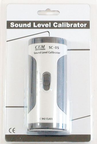 SC-05 Industrial Sound Level Meter Mic Calibrator 94 114 dB IEC 942 Class 2 NEW