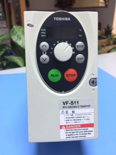 Toshiba Transistor Inverter VFS11-2007PM-WN (R5)