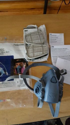 3m respirator 7500 series with cartridges,new