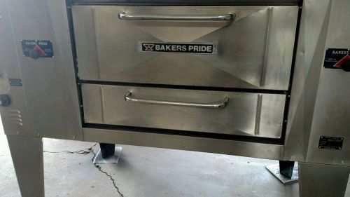 BAKER&#039;S PRIDE D125 Gas w/stones Pizza oven