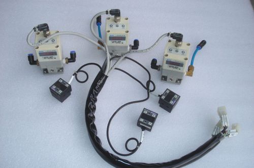 3 smc itv2030-322bl pneumatic e/p regulator w/ 3 keyence ap-40 pressure sensor for sale