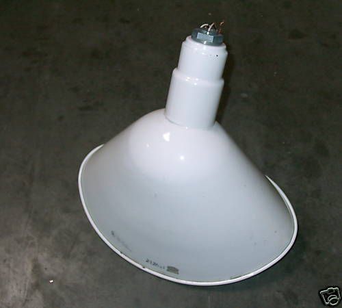A16 20&#034; Industrial Lighting Fixture White WITH M SOCKET