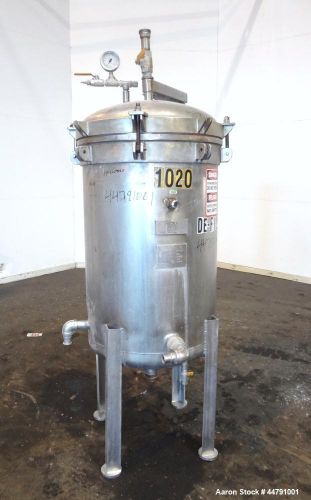 Used- Niagra Vertical Plate Filter, Model 110-20, 304 Stainless Steel.  106 Squa