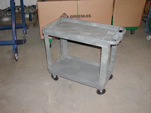PLASTIC SERVICE CART 16&#034;X30&#034; RATED 330# CAPACITY