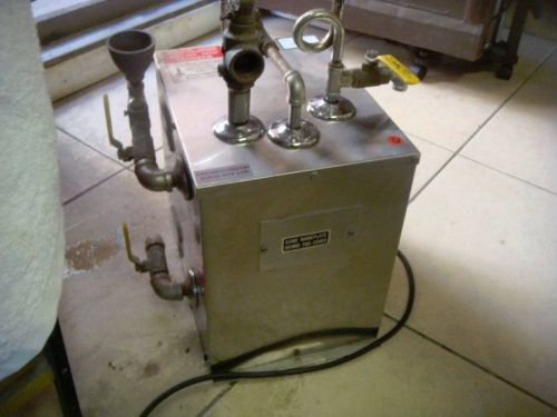 USED HOFFMAN JEL-1 STEAMER FOR BENCHTOP USE W/PIPE NOZZLE STEAM DISPENSING BY MA