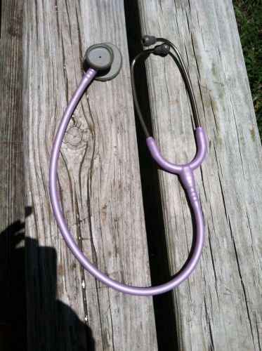 3M Littmann Lightweight II SE Stethoscope - Lilac - Preowned