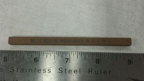 Norton Abrasives Medium India Oilstone MF14, 4&#034; x 1/4&#034; x 1/4&#034; Lightly Used  B4R