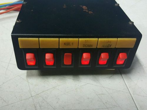 FEDERAL SIGNAL CORP.  SW300-012 Light Control Switch Box