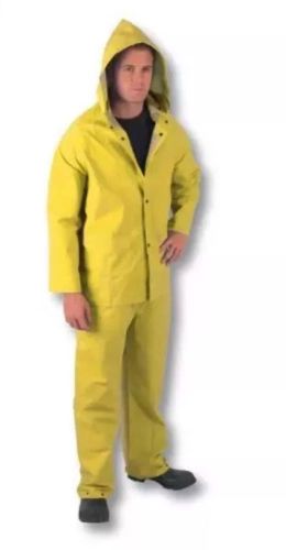 3001 style  size m  pvc poly heavy duty 3-piece rain suit for sale