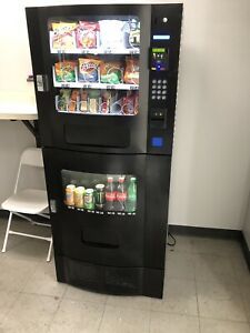 Seaga SM23 Combo Vending Machine