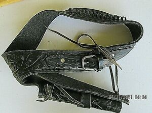 HOLSTER &amp; BELT RIG &#034;36 CAL357&#034;  NO BULLETS  FREE SHIPPING   DR RG